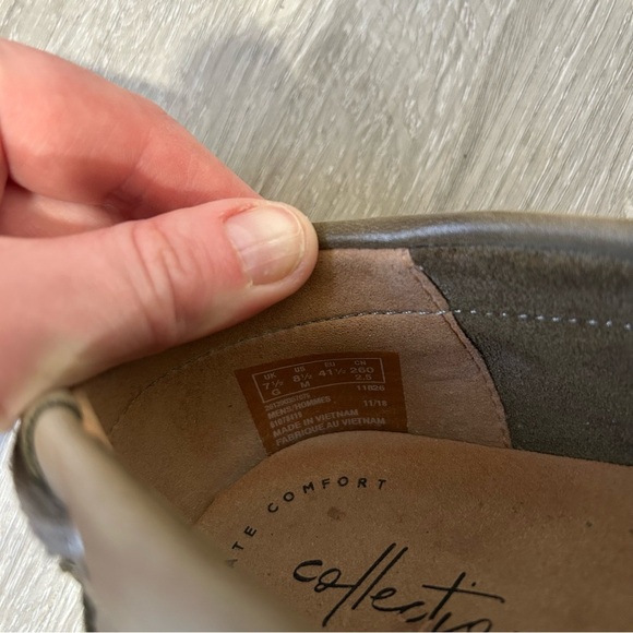 Clarks Men's Morven Sun Nubuck Slip-On Tan Ivory Beige Suede Loafers Size 8.5 - Picture 6 of 6